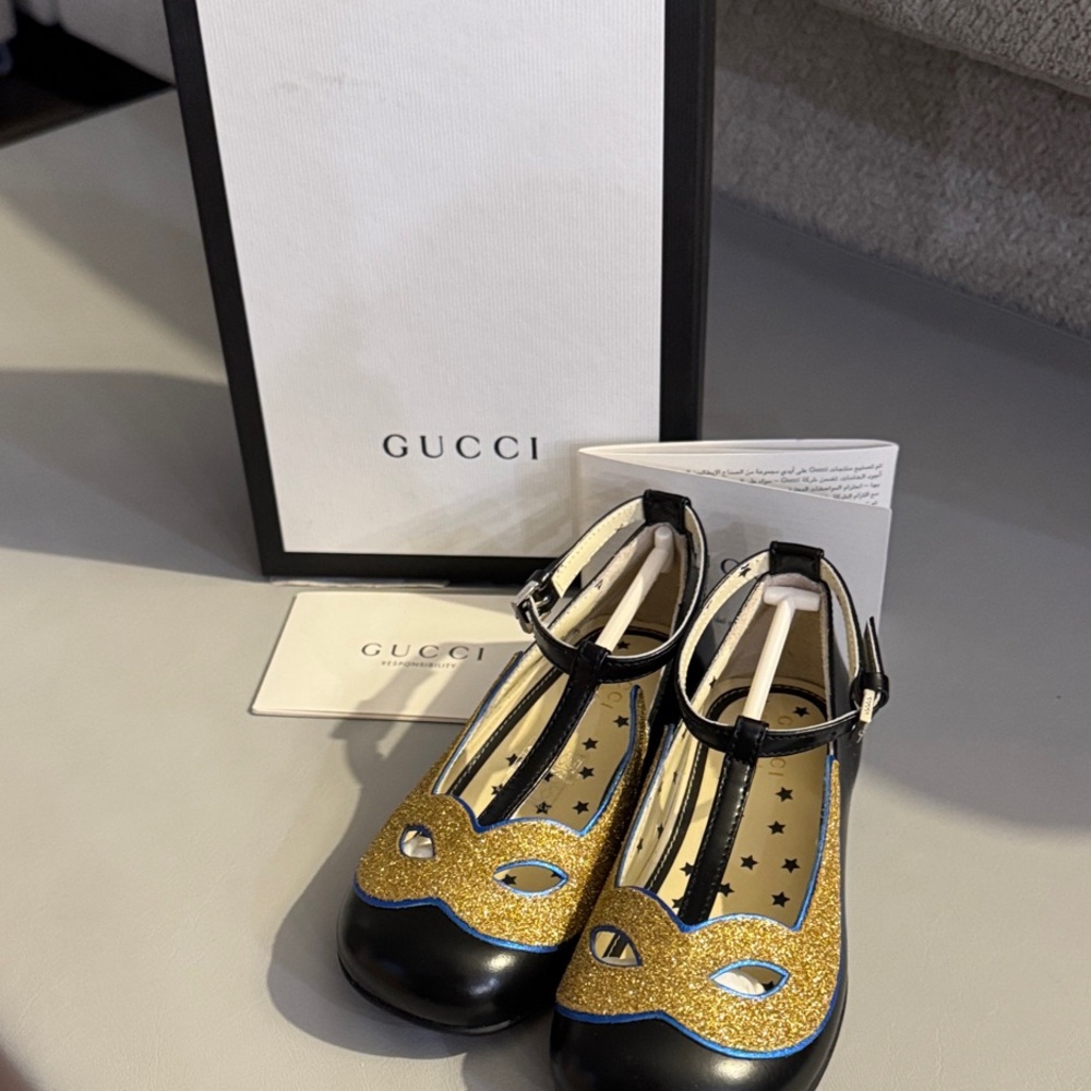 Gucci Dress shoes for Girls